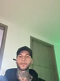 Stripchat Sex Chat of _jamesleandros1