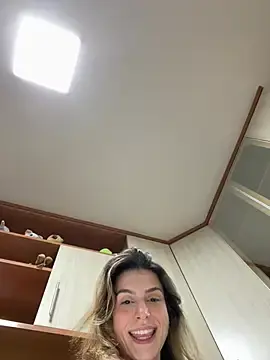 Stripchat Watch Live Sex Cams of BarbieHotBrazil