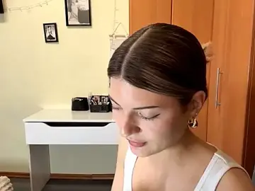Stripchat Watch Live Sex Cams of MysticHeart
