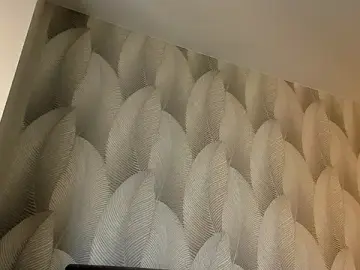 Stripchat Free Porn Cam of Bambiii_bby