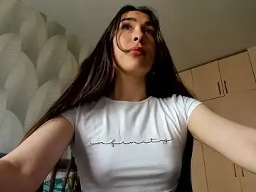 Stripchat Free Porn Cam of Bambiii_bby