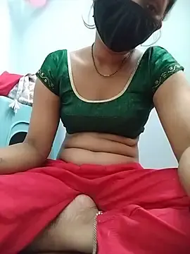 Stripchat Watch Live Sex Cams of Poojashrma33