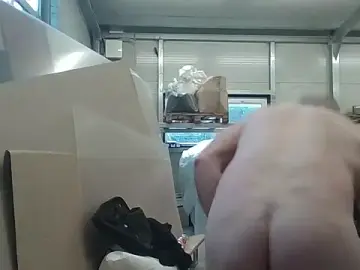 Stripchat Live Sex Cam of Boomerhun