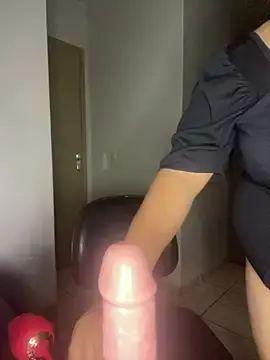 Stripchat Free Porn Cam of safada_BRL