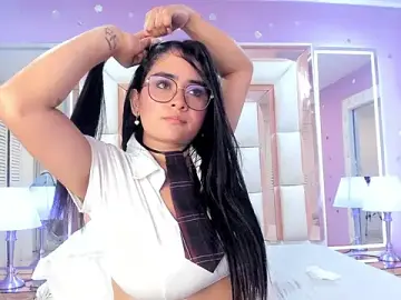 Stripchat Sex Cam of scarlette_15_