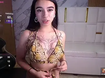 Stripchat Sex Cam of Samantha_petite_tf