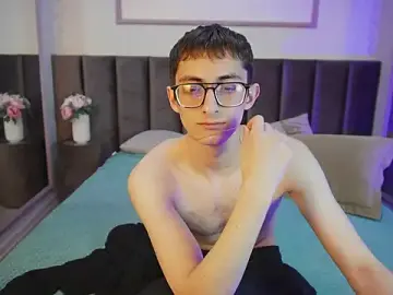 Stripchat Sex Chat of RonBevs