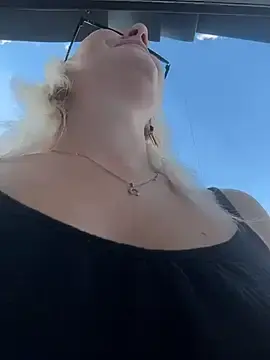 Stripchat Live Sex Cam of MerlinDave