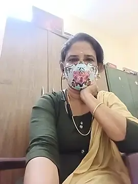 Stripchat Watch Live Sex Cams of tamil_Boomika