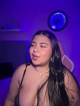 Stripchat Watch Live Sex Cams of Emily_Cooper7