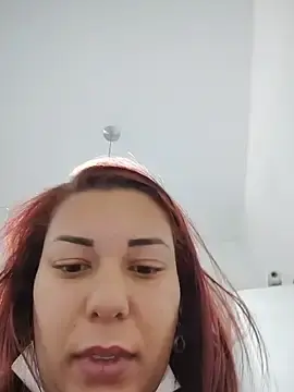 Stripchat Sex Cam of RuivaGiMisteriosa
