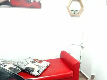 Stripchat Sex Cam of DIVAX_MONSERRAT