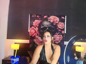 Stripchat Sex Cam of EvaaFoxxy1