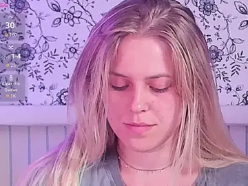 Stripchat Nude Webcam of AngelAnty