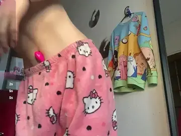 Stripchat Live Porn of SkinnyWhiteAngel