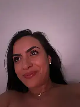 Stripchat Sex Chat of Elyza_Ibarra