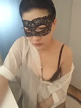 Stripchat Nude Webcam of Xuebaby_Love