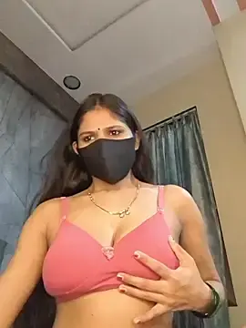 Stripchat Sex Cam of kaira_noty