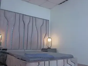 Stripchat Live Porn of MAISE_HILL1