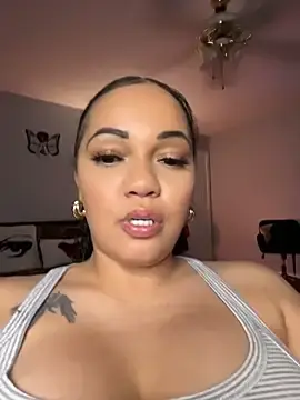 Stripchat Live Porn of DestineeJayde