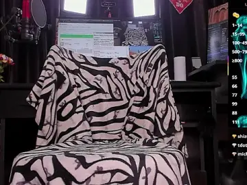 Stripchat Best live sex cam show of Raissa_sky26