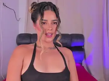 Stripchat Free Porn Cam of AmyStevenss