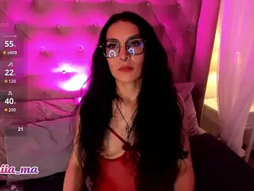 Stripchat Watch Live Sex Cams of Raia_Martin