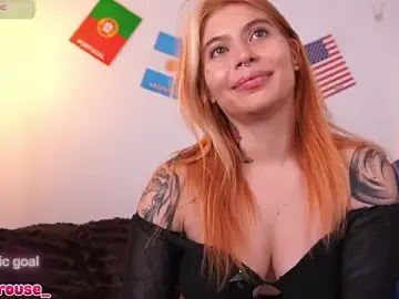 Stripchat Best live sex cam show of YunoRose_