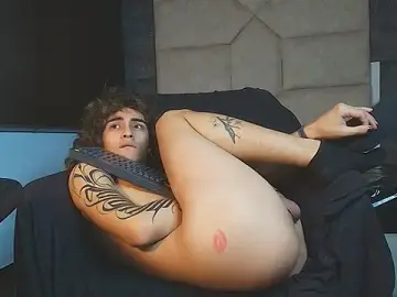 Stripchat Best live sex cam show of Divine_____