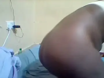Stripchat Live Sex Cam of Nasty-pie1