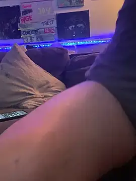 Stripchat Free Porn Cam of ctguybj