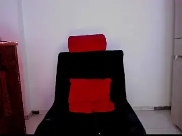 Stripchat Live Porn of Liltildeman_moon