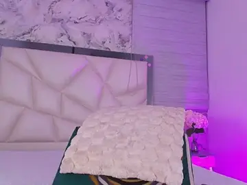 Stripchat Best live sex cam show of kendal_rossi