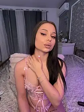 Stripchat Free Porn Cam of Olivia_Noor