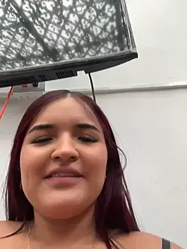 Stripchat Free Porn Cam of CrystalCarrington