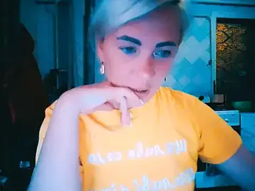 Stripchat Live Porn of EmmaCat_