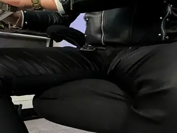 Stripchat Best live sex cam show of MrFrank_tattoo