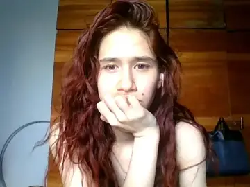 Stripchat Best Webcam of NickiKisinger