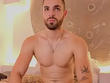 Stripchat Live Sex of Apolo_lux1