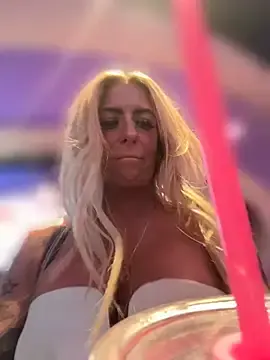 Stripchat Live Sex of blondiluvsanal
