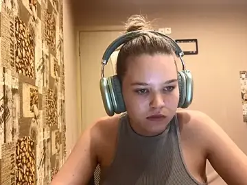 Stripchat Adult Webcams of HellyRay