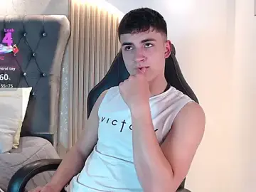 Stripchat Live Porn of AdrianRinaldi