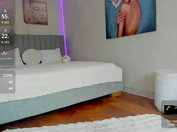 Stripchat Sex Chat of Selena_Reeves
