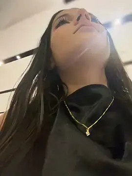 Stripchat Private Sex Chat of EmmiiGlow