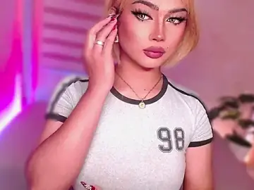 Stripchat Free Porn Cam of Sabrina_Wolfsteller