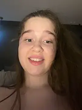 Stripchat Sex Cam of HornyGirlH