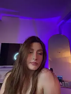 Stripchat Live Porn of Anavi_