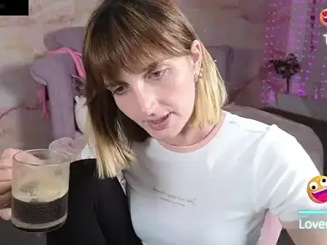 Stripchat Free Live Porn of Nika_Kitten