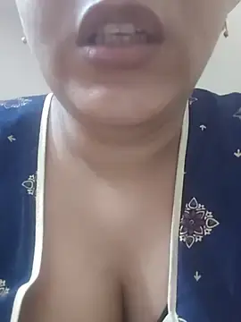 Stripchat Sex Cam of arushi9490