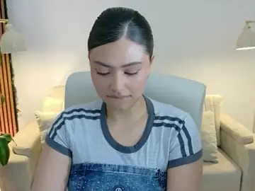 Stripchat Watch Live Sex Cams of victoria___moon